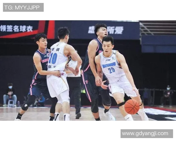 杭州篮球队与上海篮球队赛后战术分析与总结探讨